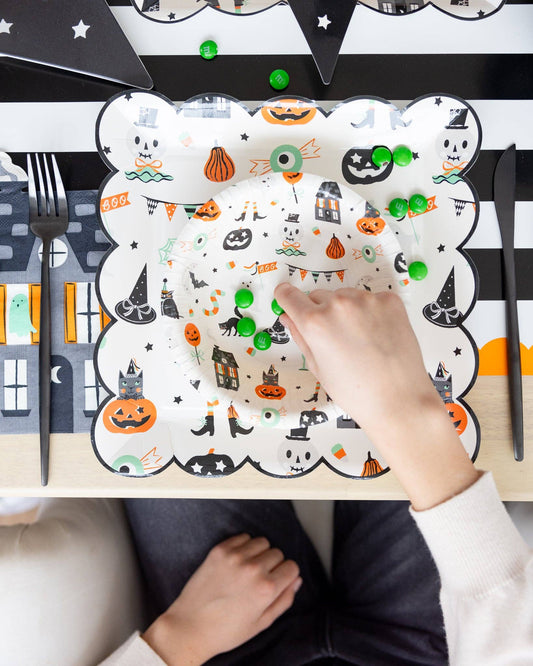 Halloween Bowls, Tricks & Treats Paper Bowls