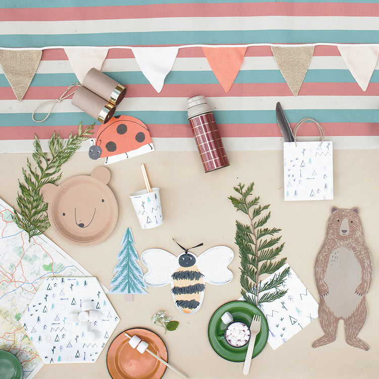 Bear Plates, Set of 12 Small Brown Bear Plates , Adorable Animal Plates for a Baby Shower or Birthday Party - Cohasset Party Supply