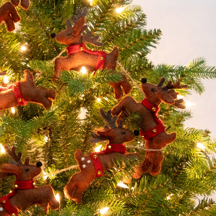 Santa with Sleigh and 8 Reindeer Felt Garland, Adorable 54"  Christmas Garland From the Winding Road