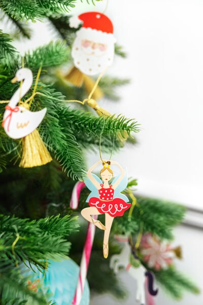 Nutcracker Gift Tags, Set of 12 Nutcracker Paper Gift Tags in 4 Designs with Gold String